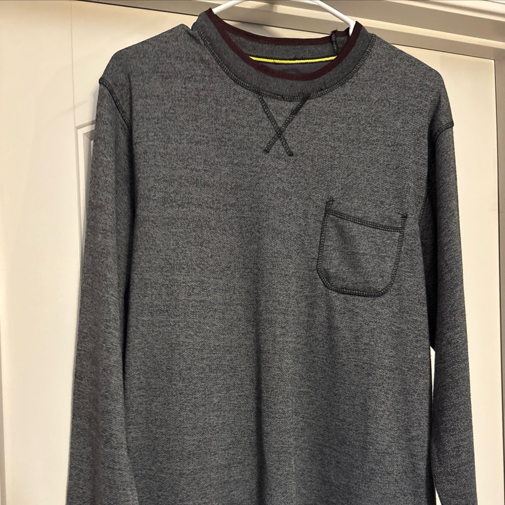 Colours Alexander Julian men’s Gray and Maroon Sweater